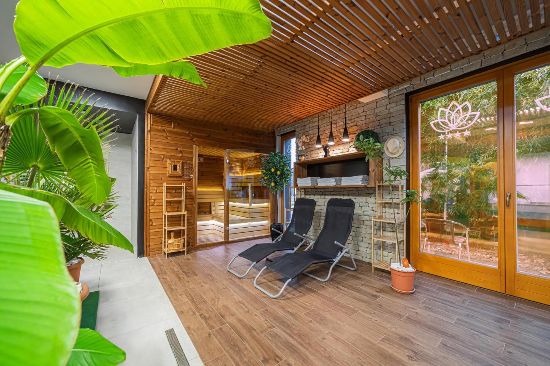 Hotel Rigotanya Relax & Wellness Panzio Buekfuerdo Esterno foto